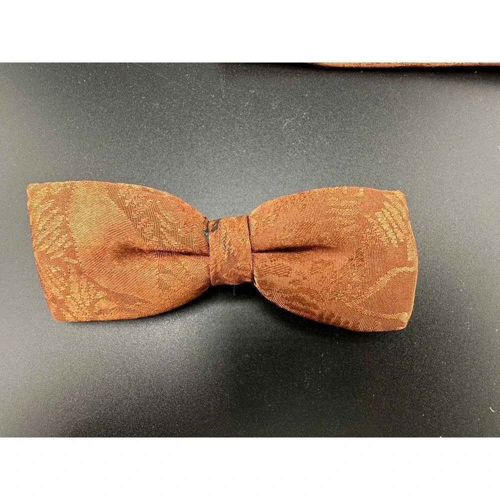 Vintage Burnt Orange Floral Clip-On Bow Tie and Pocket‎ Square Set 054 (72)